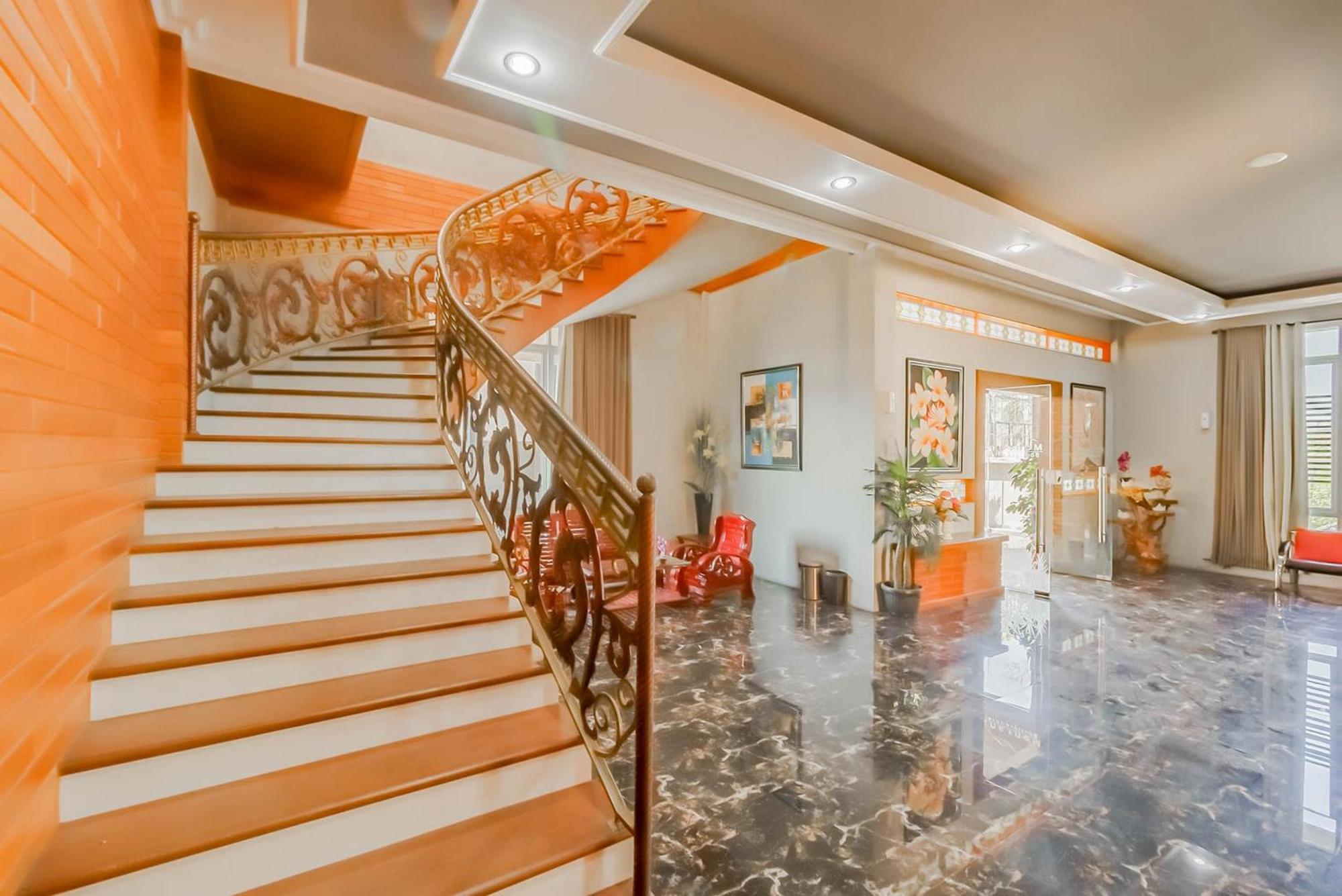 RedDoorz Resort Premium @ Sangkan Hurip Kuningan Luaran gambar