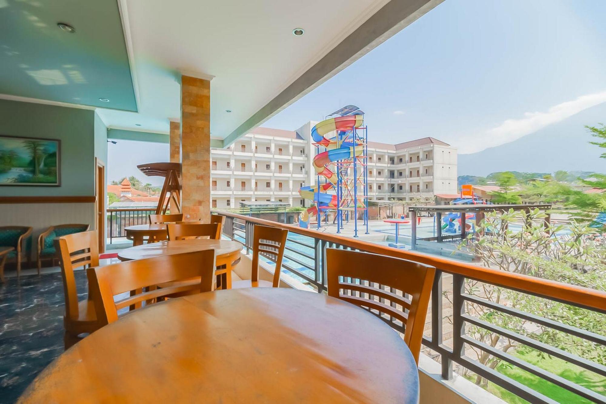 RedDoorz Resort Premium @ Sangkan Hurip Kuningan Luaran gambar