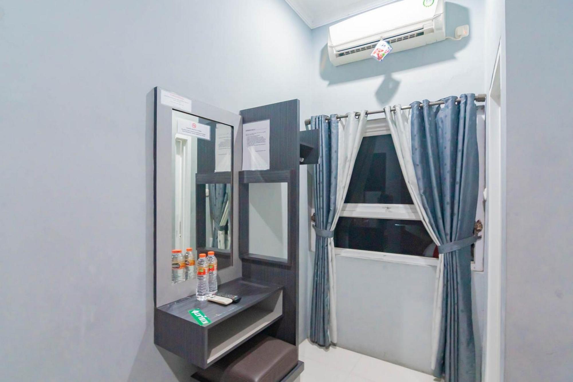 RedDoorz Resort Premium @ Sangkan Hurip Kuningan Luaran gambar